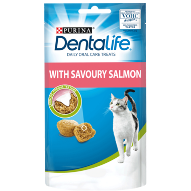 DENTALIFE Dental Salmon Cat Treats